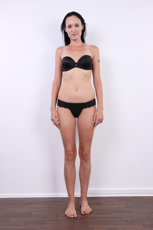 9. Download full pics of Marcela (26) from czechcasting.com