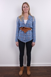 2. Download full pics of Zuzana (32) from czechcasting.com