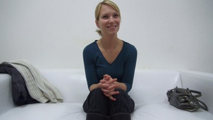 1. Download full pics of Tereza (26) from czechcasting.com