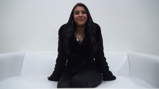 1. Download full pics of Anna (19) from czechcasting.com