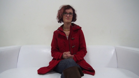 1. Download full pics of Tereza (19) from czechcasting.com