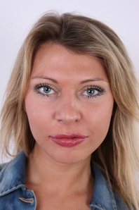 1. Download full pics of Kristyna (27) from czechcasting.com