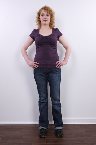 2. Download full pics of model Veronika (22) from czechcasting.com