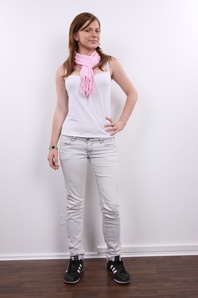 2. Download full pics of Sabrina (18) from czechcasting.com