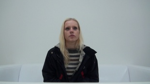 1. Download full pics of Karolina (21) from czechcasting.com