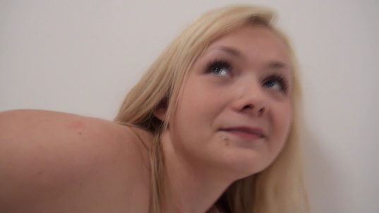 11. Download full pics of Lucie (18) from czechcasting.com