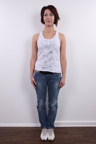 2. Download full pics of Romana (24) from czechcasting.com