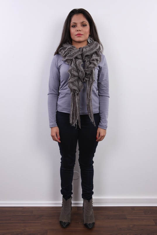 2. Download full pics of Martina (21) from czechcasting.com