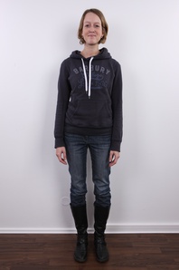 2. Download full pics of Alzbeta (27) from czechcasting.com