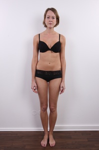 5. Download full pics of Alzbeta (27) from czechcasting.com