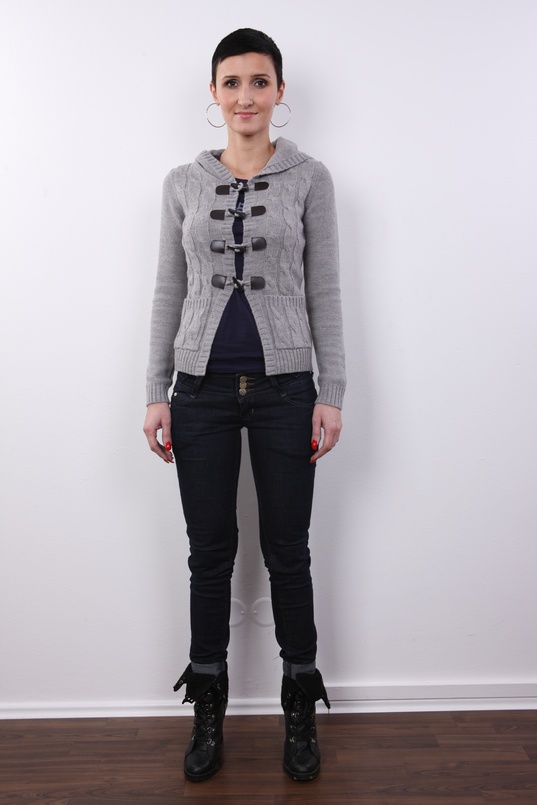 2. Download full pics of Marketa (27) from czechcasting.com