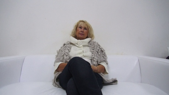 1. Download full pics of Regina (59) from czechcasting.com