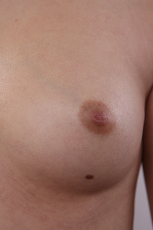 6. Download full pics of Michaela (21) from czechcasting.com