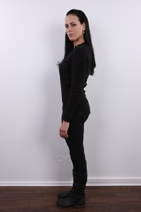 3. Download full pics of Nela (22) from czechcasting.com