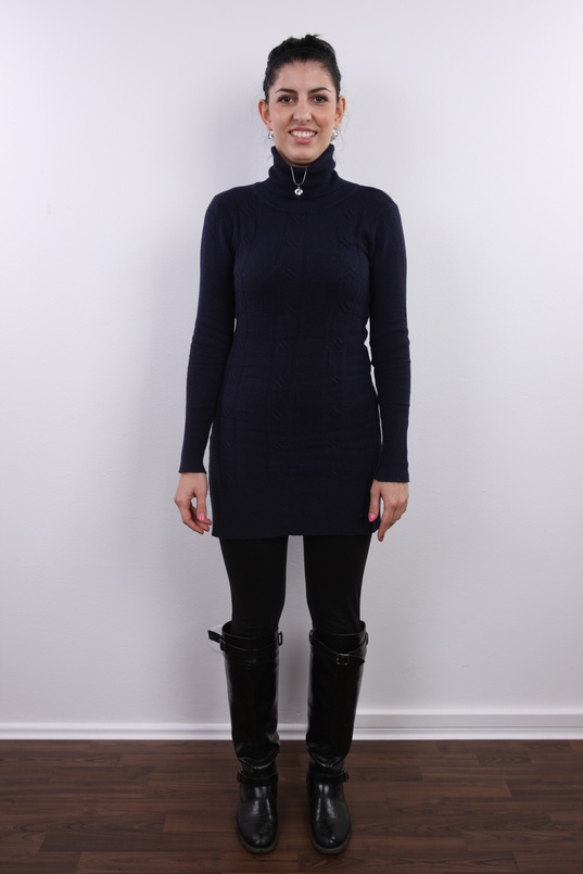 2. Download full pics of Jindriska (20) from czechcasting.com