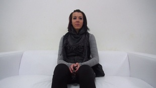 1. Download full pics of Hanna (20) from czechcasting.com