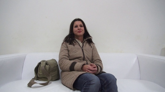 1. Download full pics of Alena (50) from czechcasting.com