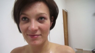 6. Download full pics of Helena (24) from czechcasting.com