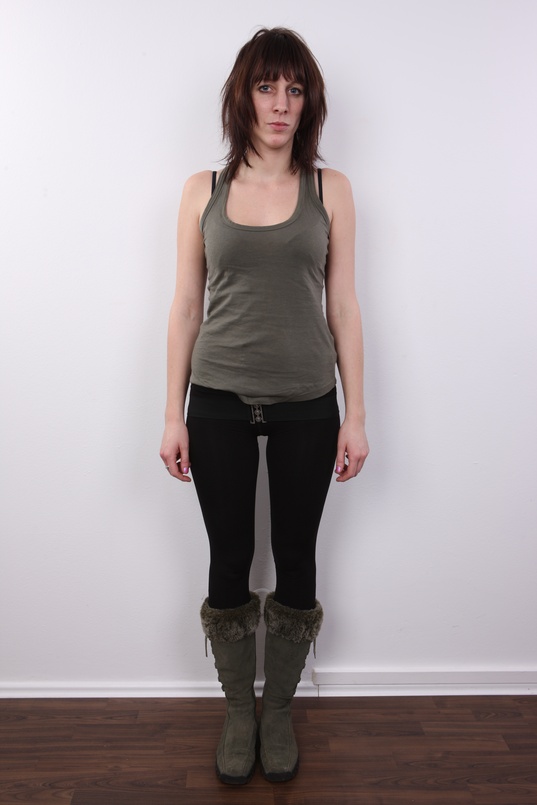 3. Download full pics of Lada (26) from czechcasting.com