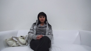 1. Download full pics of Lucie (23) from czechcasting.com