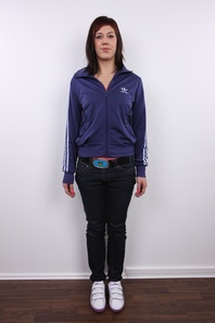 1. Download full pics of Marketa (23) from czechcasting.com