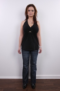 2. Download full pics of Alena (30) from czechcasting.com