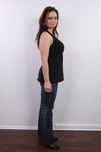 3. Download full pics of Alena (30) from czechcasting.com