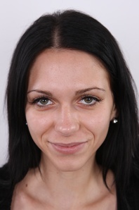 1. Download full pics of Jitka (23) from czechcasting.com