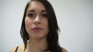 2. Download full pics of Zuzana (18) from czechcasting.com