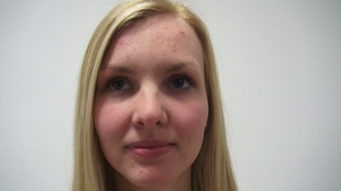 2. Download full pics of Joyce (18) from czechcasting.com