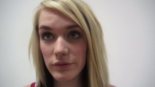 2. Download full pics of Helena (20) from czechcasting.com