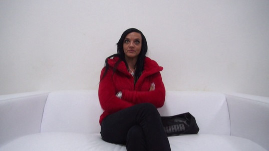 1. Download full pics of Michaela (31) from czechcasting.com