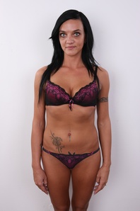 6. Download full pics of Michaela (31) from czechcasting.com