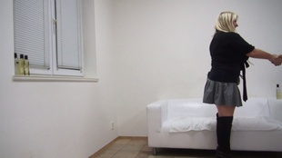 12. Download full pics of Jana (26) from czechcasting.com