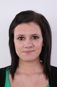 1. Download full pics of Lucie (18) from czechcasting.com