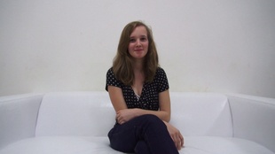 1. Download full pics of Andrea (18) from czechcasting.com