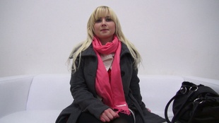 1. Download full pics of Iveta (22) from czechcasting.com