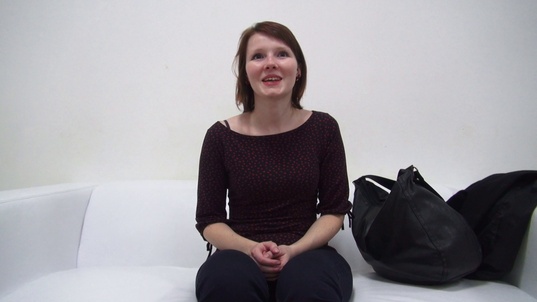 1. Download full pics of Tereza (21) from czechcasting.com