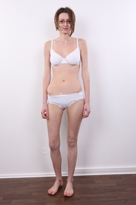 3. Download full pics of Marketa (23) from czechcasting.com