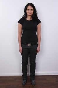 2. Download full pics of Gabriela (22) from czechcasting.com