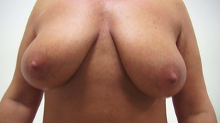 2. Download full pics of Eva (46) from czechcasting.com