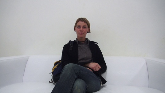 1. Download full pics of Tereza (24) from czechcasting.com