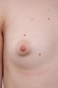 5. Download full pics of Andrea (18) from czechcasting.com