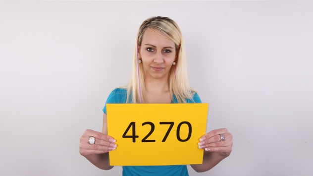 Czech Casting: Iveta (26)