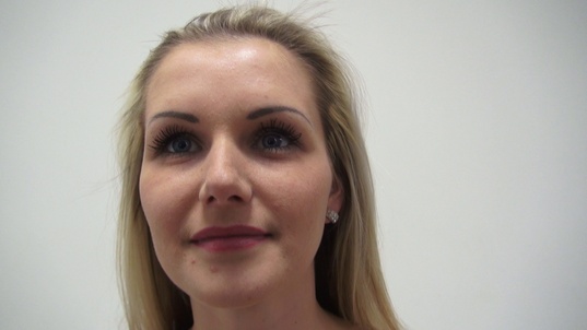 5. Download full pics of Sandra (23) from czechcasting.com