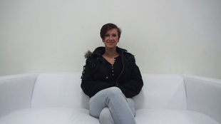 1. Download full pics of Nikola (20) from czechcasting.com