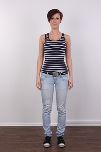 3. Download full pics of Nikola (20) from czechcasting.com