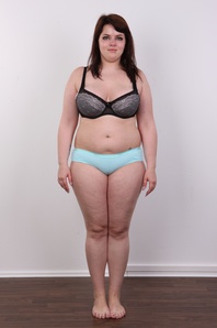 5. Download full pics of Katherina (18) from czechcasting.com