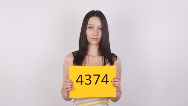 Czech Casting: Dominika (24)