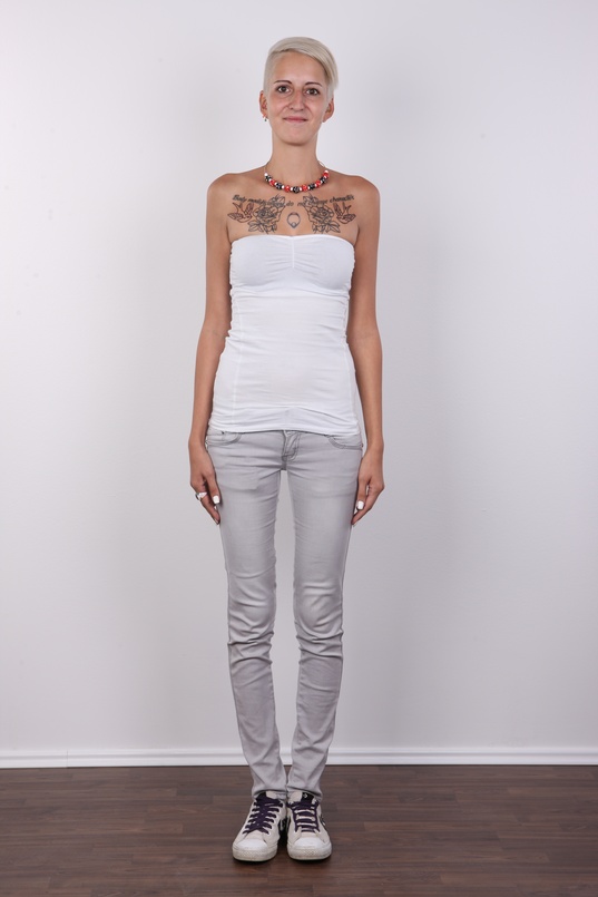 2. Download full pics of Alexandra (None) from czechcasting.com